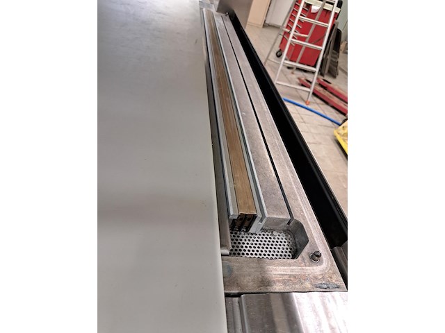 Inauen maschinen ag - afbeelding 17 van  18