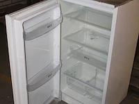 Inbouw koelkast nn. afmeting 54 cm x 52 cm x 102 cm - afbeelding 2 van  2
