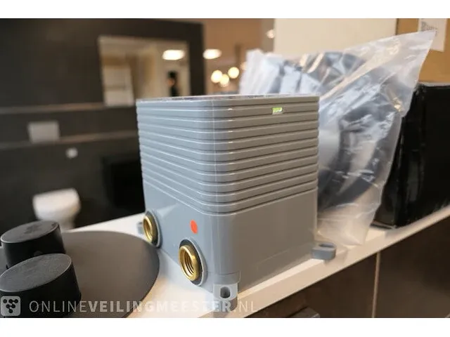 Inbouw regendoucheset sanitairwinkel, mat zwart - afbeelding 7 van  8