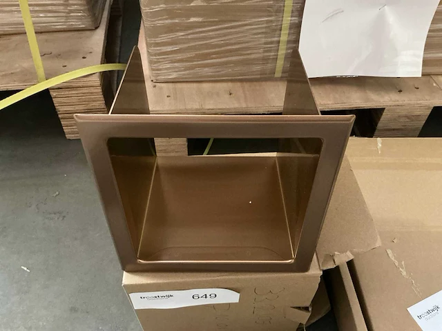 Inbouw toiletrolhouder (17x17 cm) - afbeelding 1 van  2