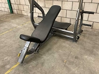 Incline bench press - afbeelding 2 van  4