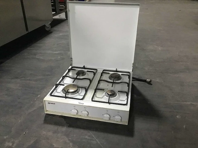 Indesit - gasfornuis - afbeelding 2 van  5
