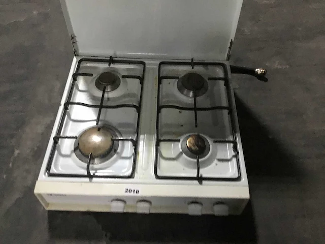 Indesit - gasfornuis - afbeelding 4 van  5