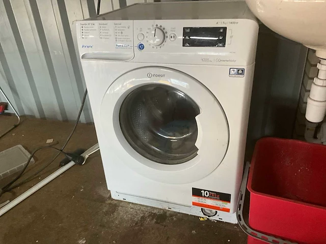 Indesit innex 7kg wasmachine, wasrek - afbeelding 4 van  4