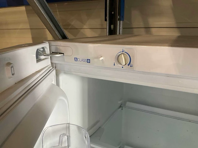 Indesit koelkast - afbeelding 3 van  3