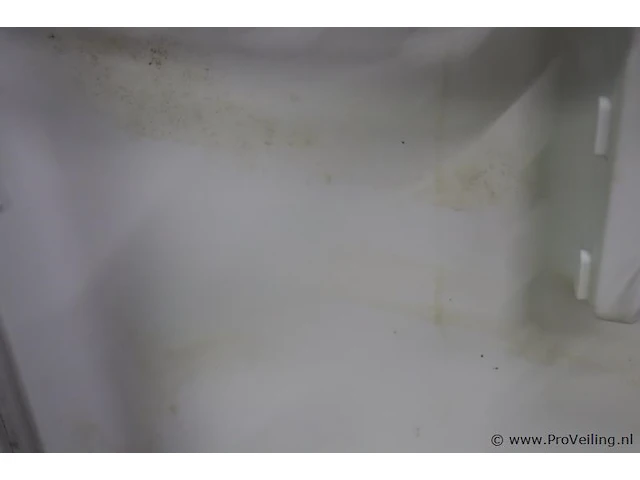 Indesit taa5 koelkast met vriesvak - 70x70x179cm - afbeelding 10 van  13