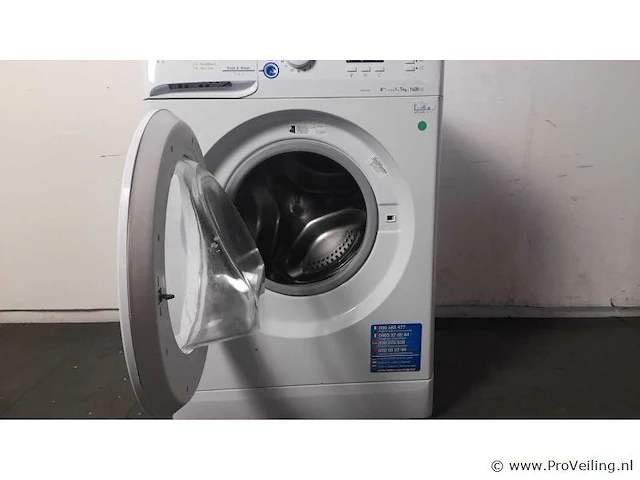 Indesit xwa 71452 - wasmachine 7kg 1400 t - afbeelding 2 van  3