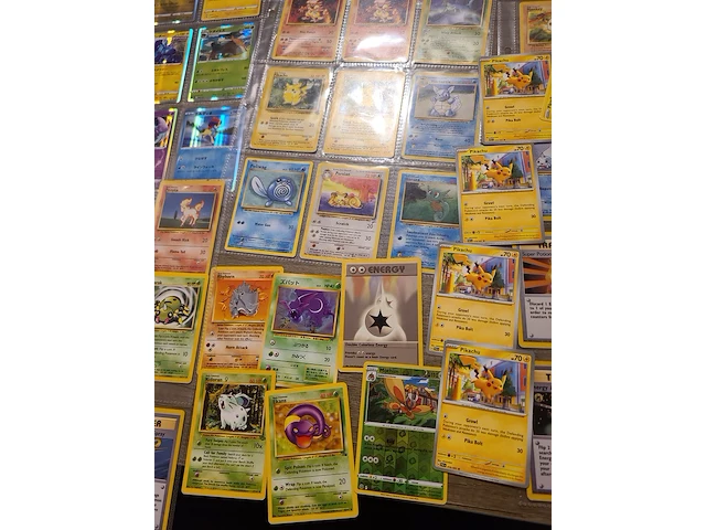Indrukwekkende pokémon collectie - afbeelding 17 van  18