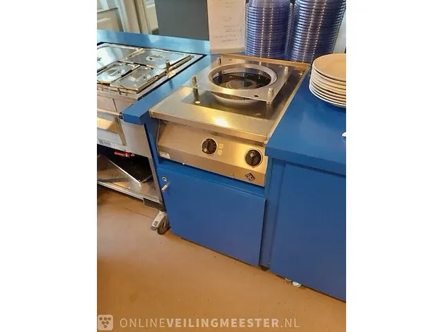 Inductie kookplaat 5kw 400v mkn, d38300, rvs, bouwjaar 2011 - afbeelding 1 van  8
