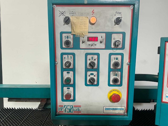 Indumasch - hp 750 cnc/z - punch nibbling machines - 1999 - afbeelding 16 van  18