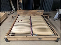 Industrial - bedframe - afbeelding 1 van  3