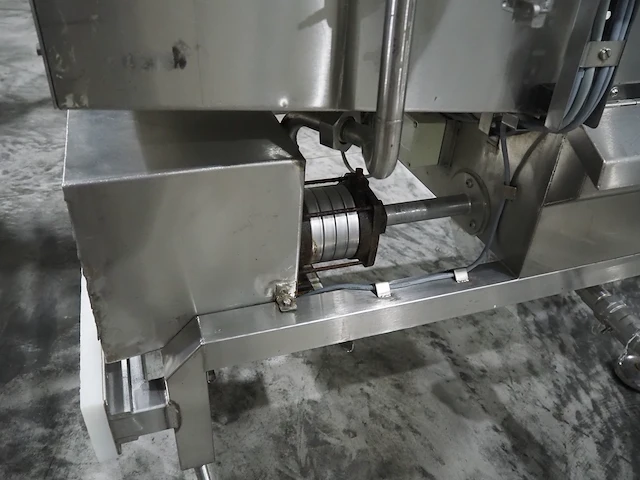 Industrial washing machines - afbeelding 8 van  19
