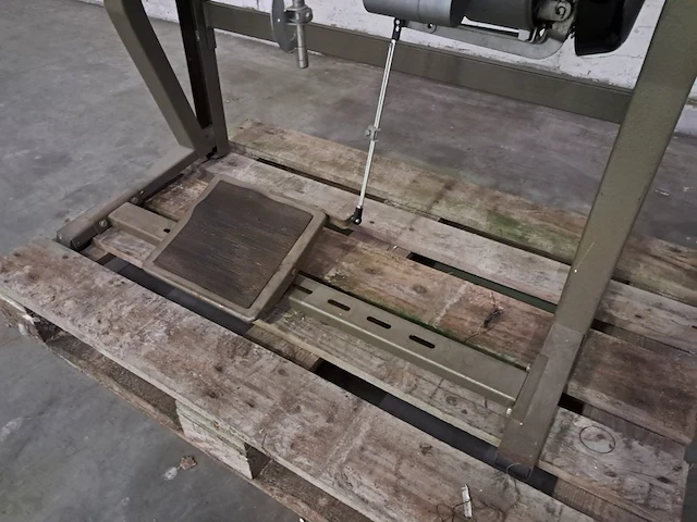 Industrie naaimachine , brother, db-b714-3 - afbeelding 8 van  10