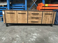 Industrieel dressoir - afbeelding 1 van  5