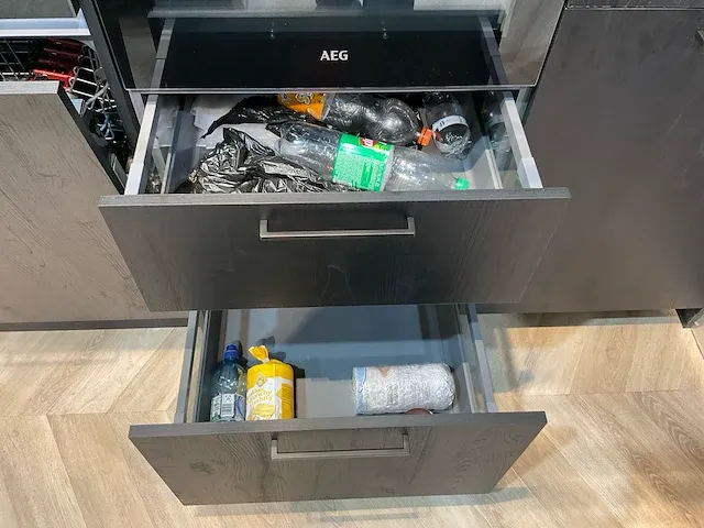 Industrieel eiland keukenopstelling - afbeelding 14 van  41