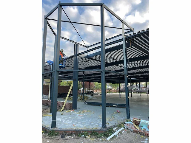 Industrieel gebouw 53x43,5x6m gedemonteerd - afbeelding 27 van  50