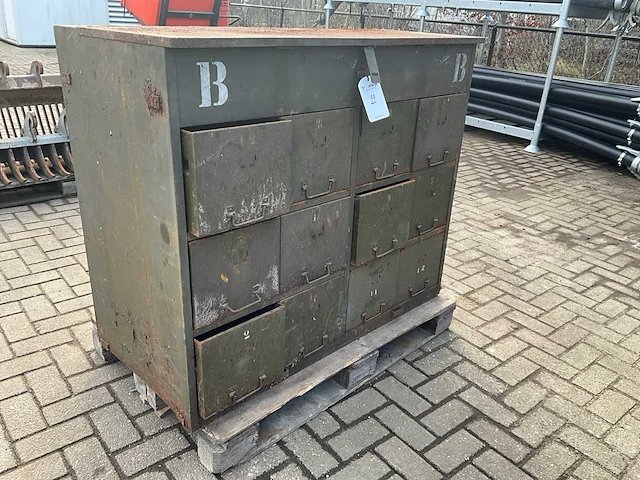 Industrieel metalen ladekast - afbeelding 1 van  4