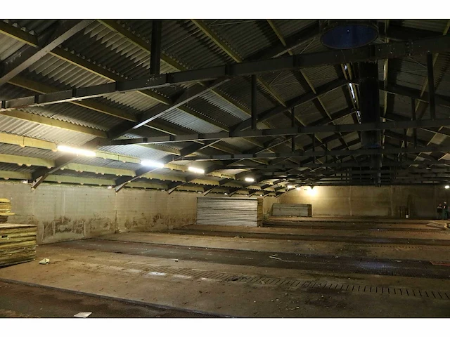 Industriegebouw stal 1 85x23,5x3-7m - afbeelding 38 van  53