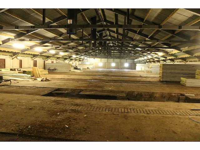 Industriegebouw stal 2 85x23,5x3-7m - afbeelding 22 van  53