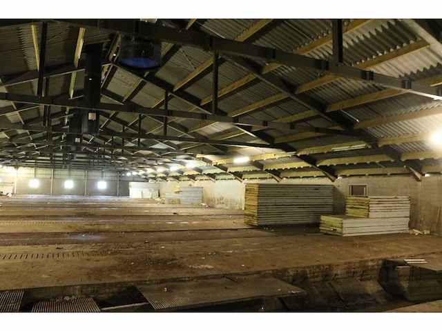 Industriegebouw stal 2 85x23,5x3-7m - afbeelding 28 van  53