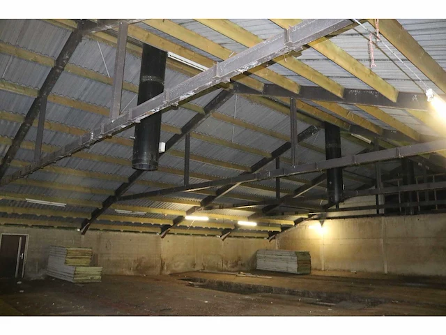 Industriegebouw stal 2 85x23,5x3-7m - afbeelding 31 van  53