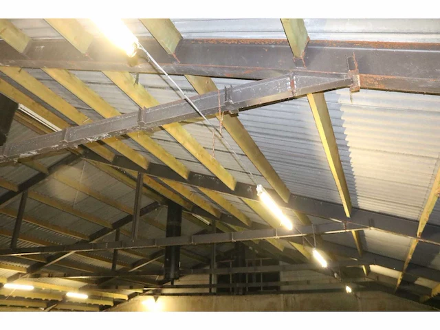 Industriegebouw stal 2 85x23,5x3-7m - afbeelding 32 van  53