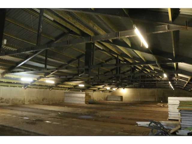 Industriegebouw stal 2 85x23,5x3-7m - afbeelding 35 van  53