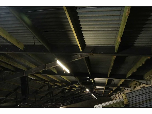 Industriegebouw stal 2 85x23,5x3-7m - afbeelding 36 van  53