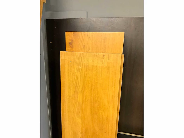 Industriële eikenhouten wandtafel - afbeelding 5 van  11