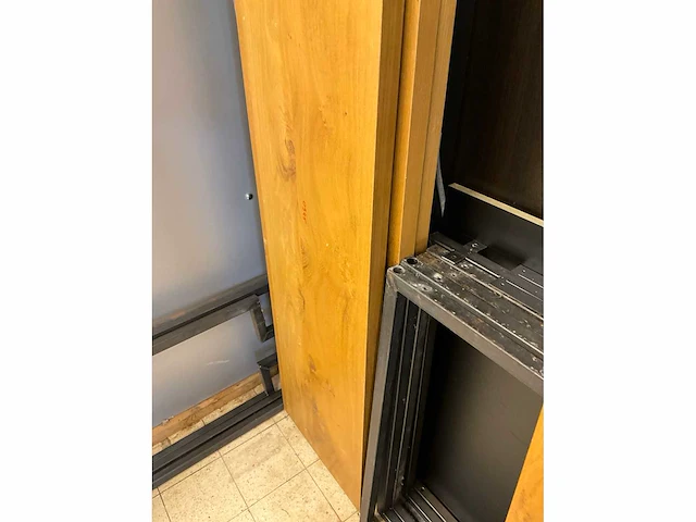 Industriële eikenhouten wandtafel - afbeelding 6 van  11