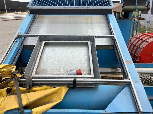 Industriële filter installatie - afbeelding 18 van  35