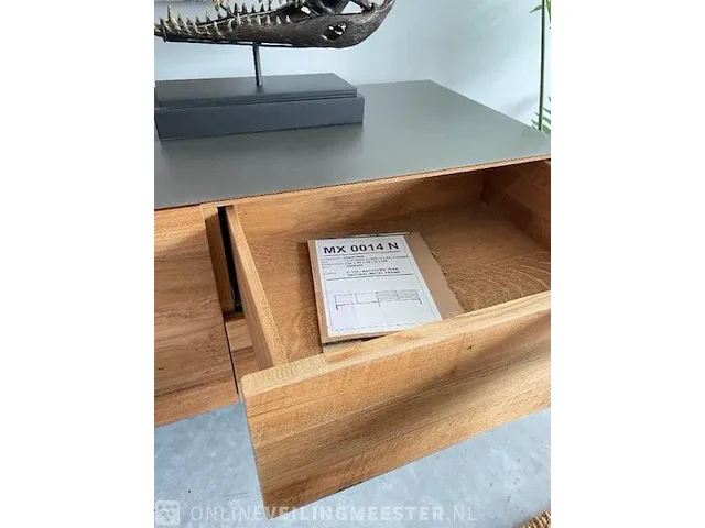 Industriële lange tv-meubel van teak en staal tower living, pandora, teak / antraciet - afbeelding 13 van  16