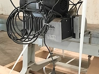 Industriële naaimachine op tafel, durkopp adler, k467 990096 467-65-fa-373, 1995 - afbeelding 6 van  14