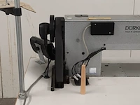 Industriële naaimachine op tafel, durkopp adler, k467 990096 467-65-fa-373, 1995 - afbeelding 10 van  14