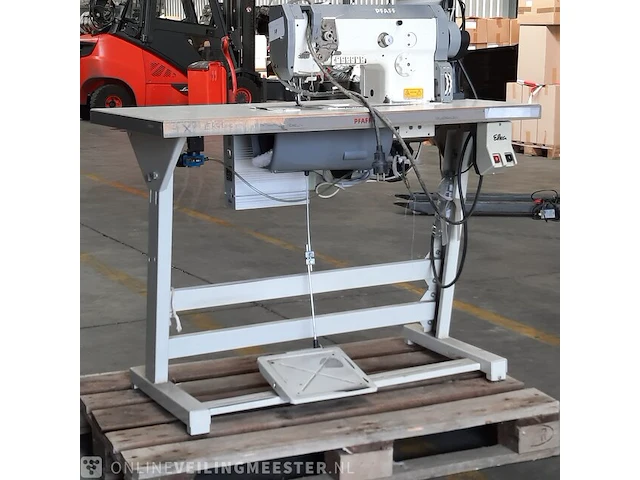 Industriële naaimachine pfaff, 1420 - afbeelding 2 van  15