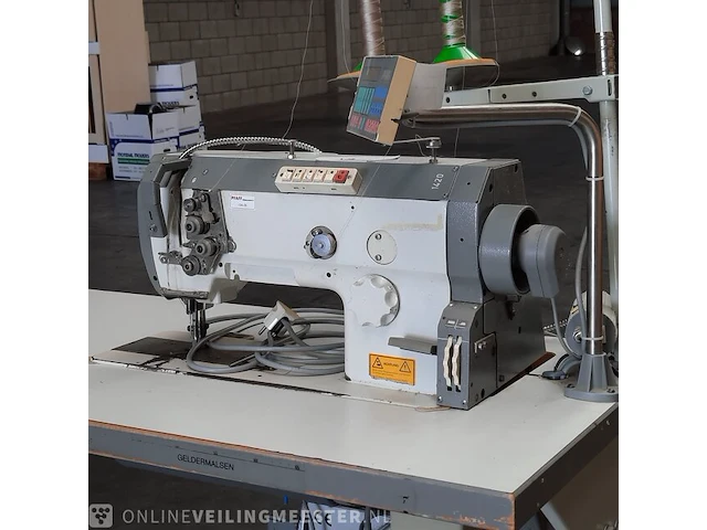 Industriële naaimachine pfaff, 1420 - afbeelding 6 van  17