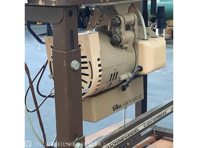 Industriële naaimachine pfaff, 650 - afbeelding 13 van  15