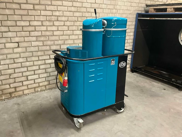 Industriële nat/droog stofzuiger - afbeelding 3 van  15