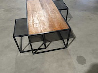 Industriële salontafelset – hout en zwart staal, starfurn, 2024 - afbeelding 1 van  4