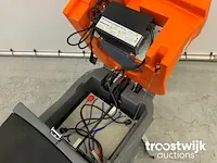 Industriële schrobzuigmachine - afbeelding 3 van  19