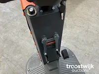 Industriële schrobzuigmachine - afbeelding 16 van  19