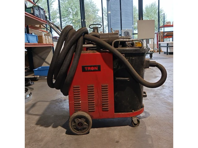 Industriële stofzuiger, tron - afbeelding 4 van  11