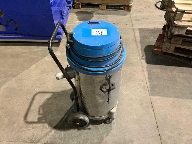 Industriële stofzuiger - afbeelding 3 van  5