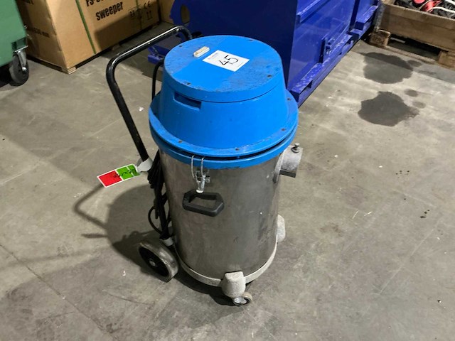 Industriële stofzuiger - afbeelding 3 van  4