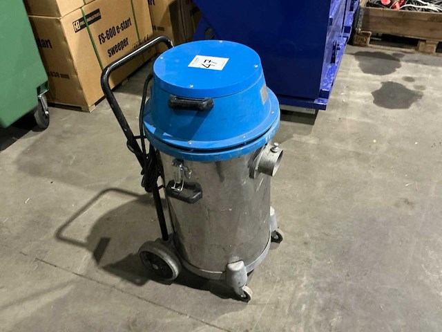 Industriële stofzuiger - afbeelding 3 van  4