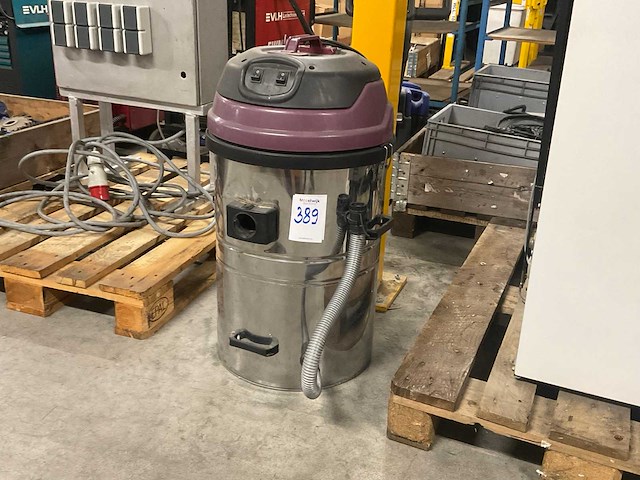 Industriële stofzuiger - afbeelding 1 van  3