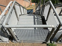 Industriële toegangstrap - 13 treden - platform - afbeelding 4 van  10