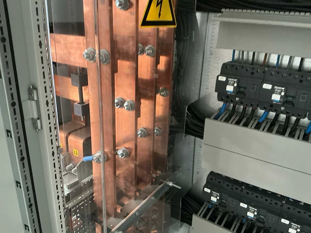 Industriële transformatorinstallatie - afbeelding 25 van  52