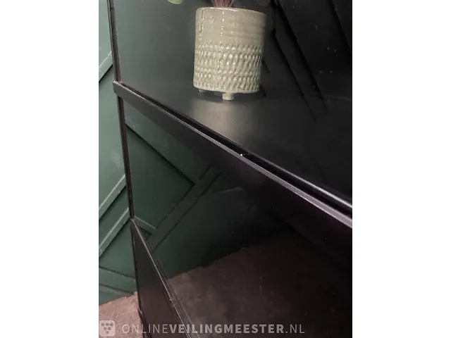 Industriële vitrine buffetkast in zwart staal rusty furniture, zwart, bouwjaar 2023 - afbeelding 8 van  12