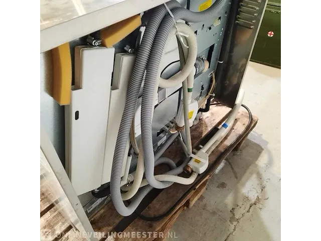 Industriële wasmachine miele, g7882 cd professional - afbeelding 2 van  11